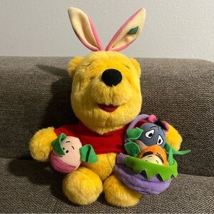 Vintage 1999 Easter Pooh